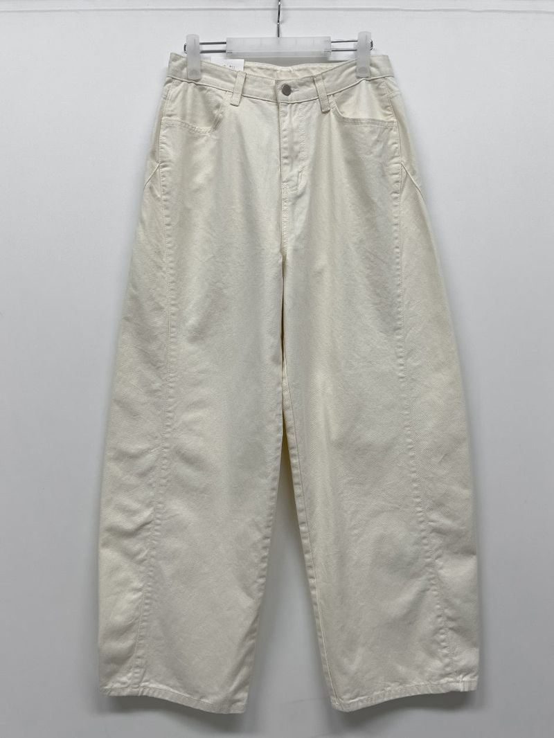 382 Curved Balloon Wide Pants
