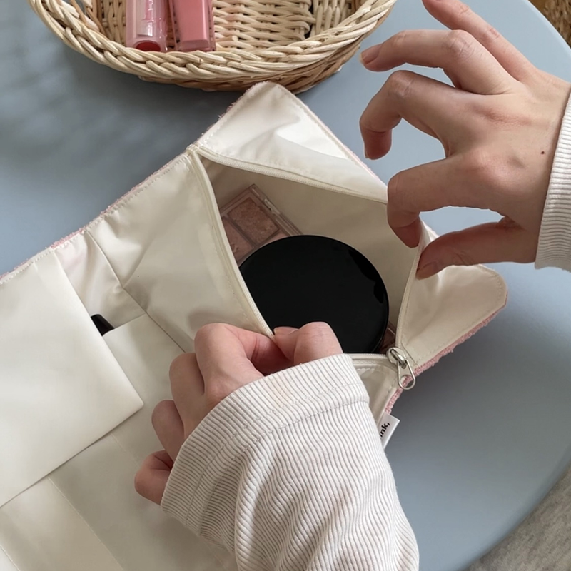 Roll Pouch (Sofi Ribbon Pink)