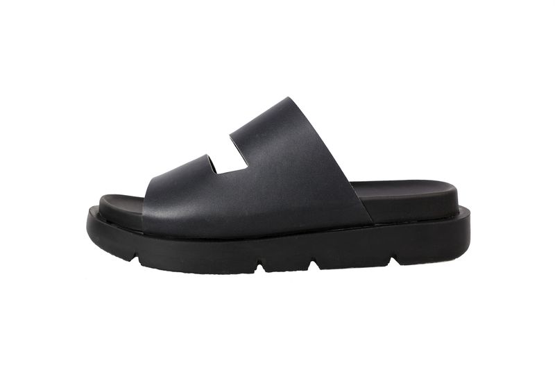 SANTORINI SLIDE LEATHER BLACK 551