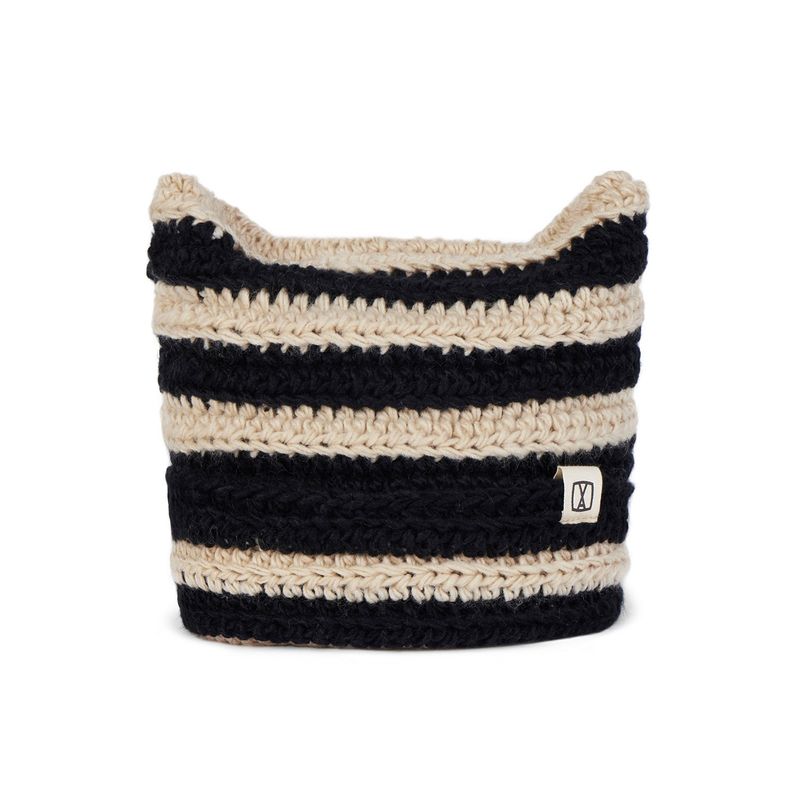 Square Label Stripe Crochet Beanie / Black