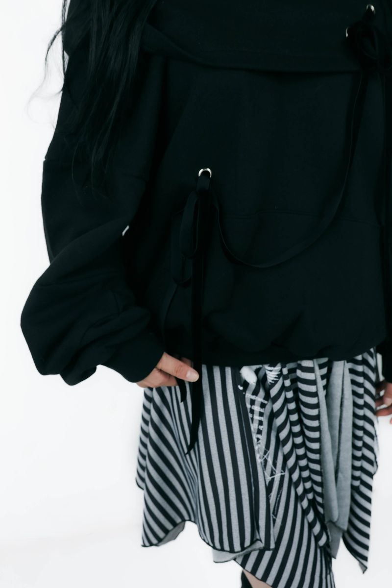 offshoulder ribbon hoodie(black)