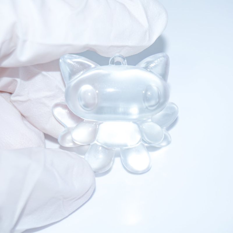 [MADE] Ice Cat Keyring