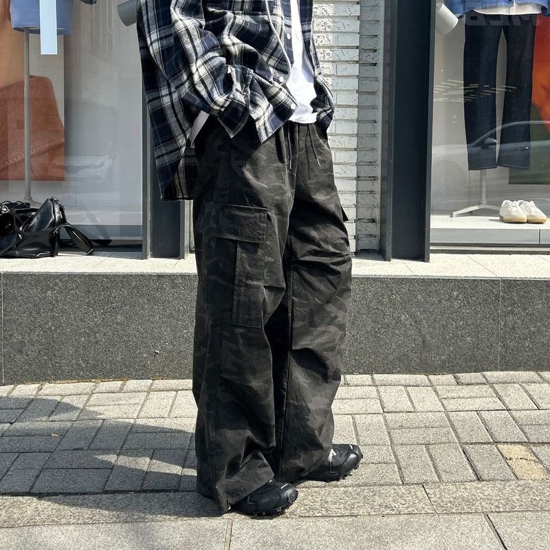 lemenne(ルメンヌ)の「LMN Salt Military Wide Cargo Pants (3 colors)(Pants)」