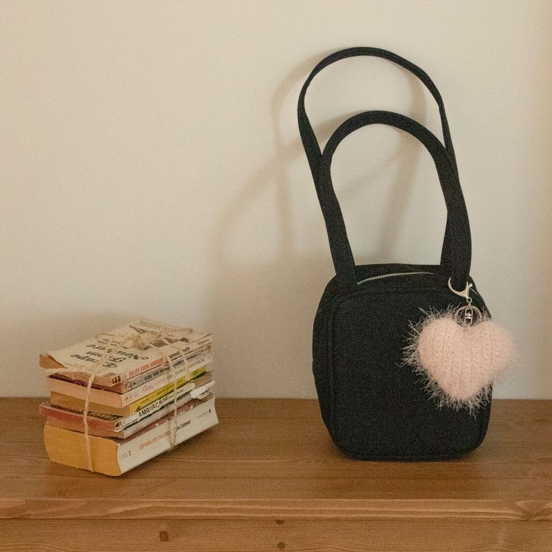 square suede bag _black
