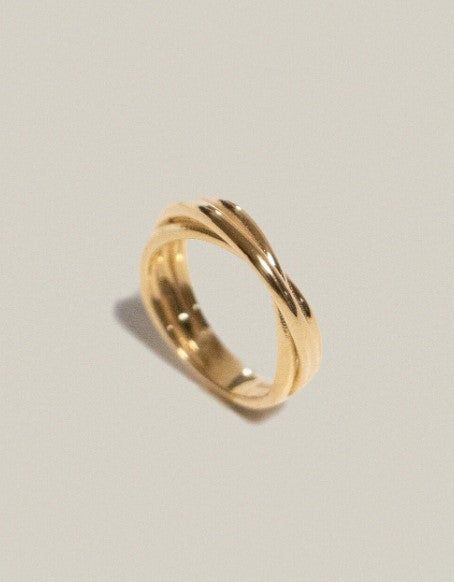 Tangled ring Gold