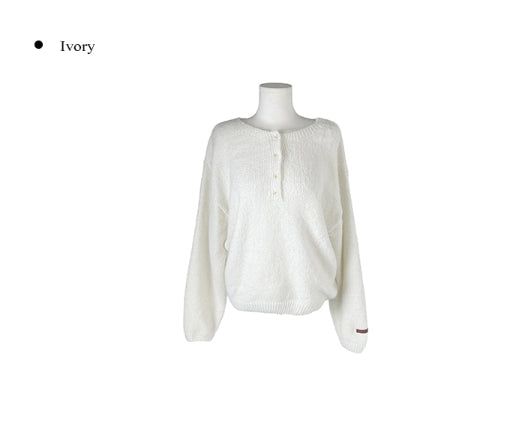 Nancy Henley Neck Button Round Patch Wool Knit