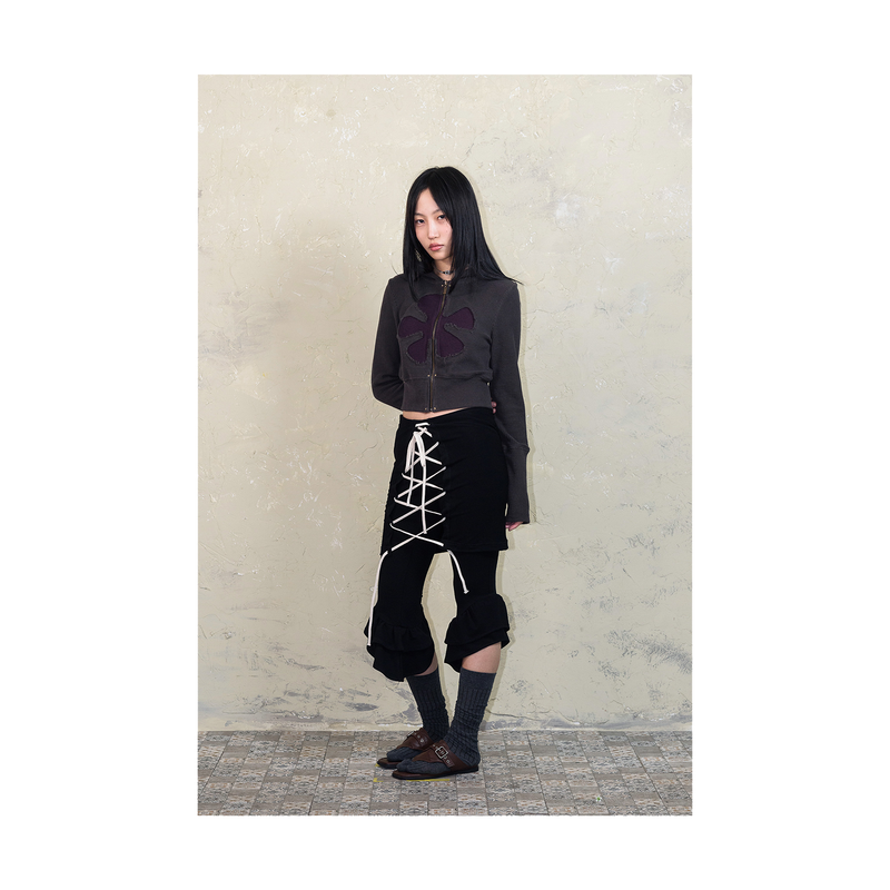 RIBBED FLOWER CROP HOODIE