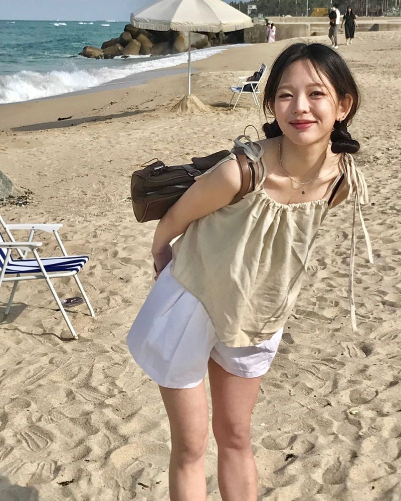 Cynthia sleeveless