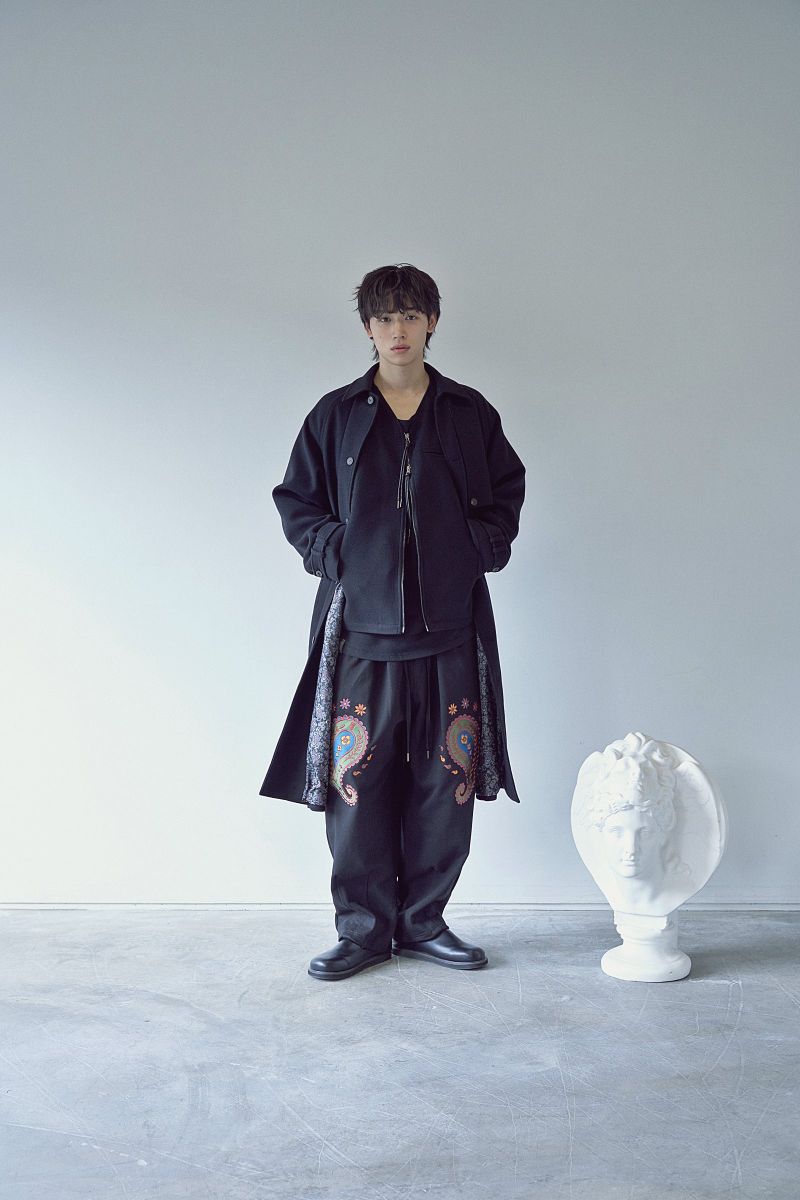 PURE-WOOL 90 BALMACAAN COAT (Black)