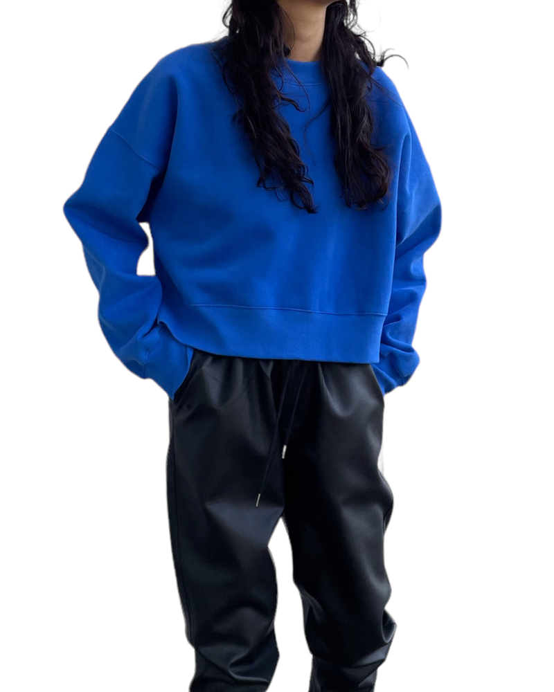 エンボスクロップドスウェット / Emboss Cropped Sweat-BLUE