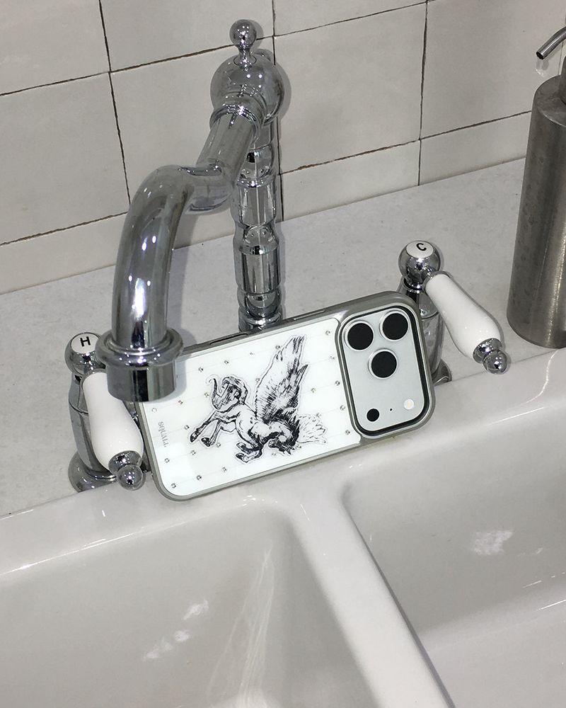 [MADE] PEGASUS cubic phone case_White