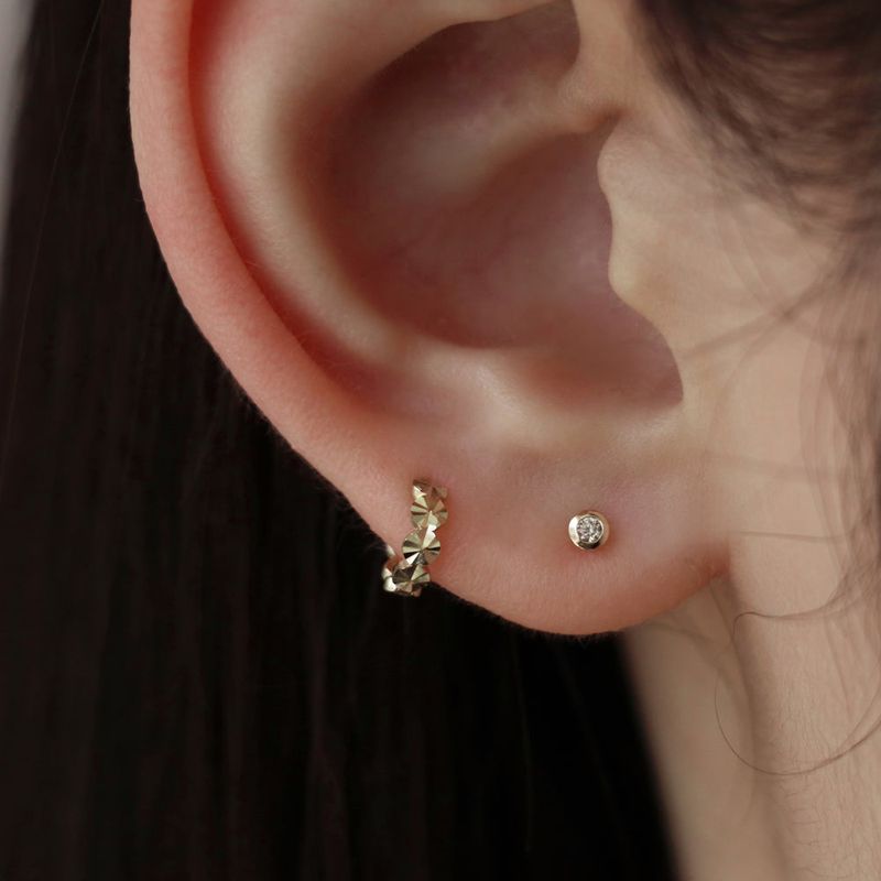 14K gold cognac diamond earring