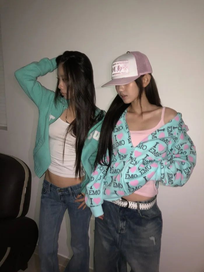 Bubblegum <3 Hoodie