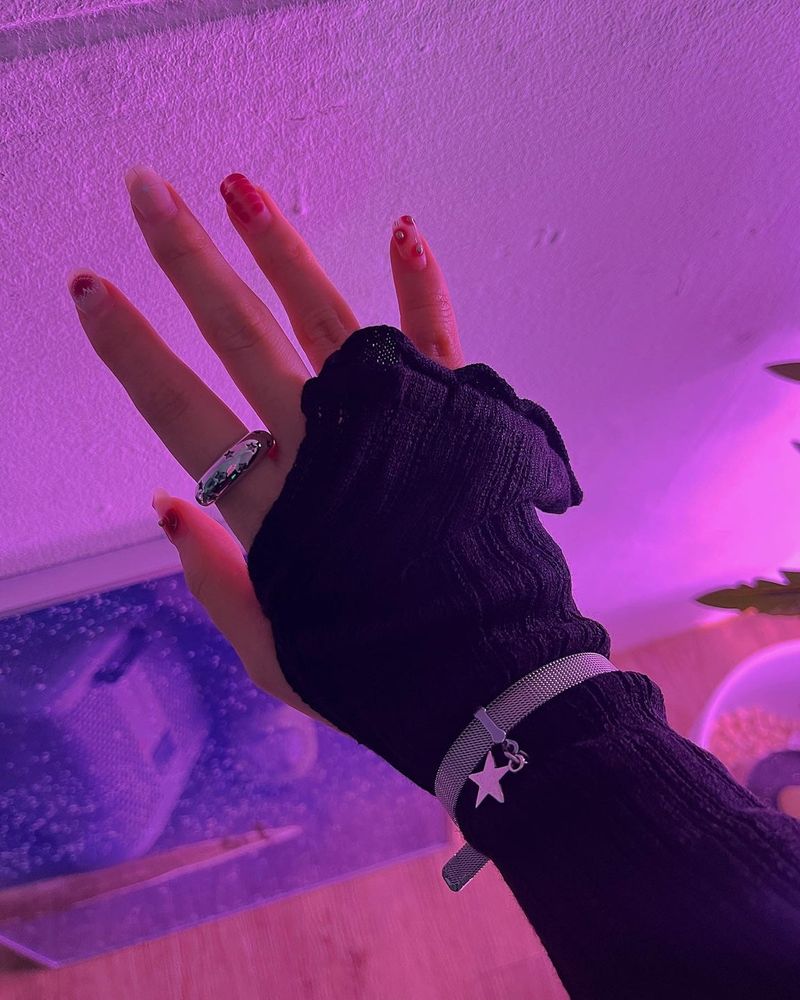 [aespa Giselle/Verivery Kangmin/Sevenus Heejae/YENA] Silver star belt bracelet