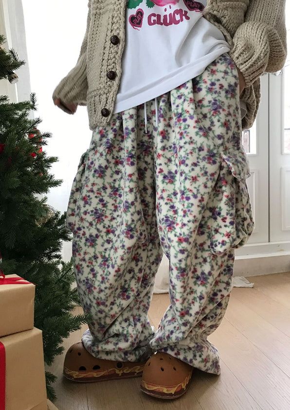 FLORAL FLEECE CARGO PANTS