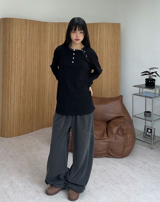 Saren Double Henley Neck Long Sleeve