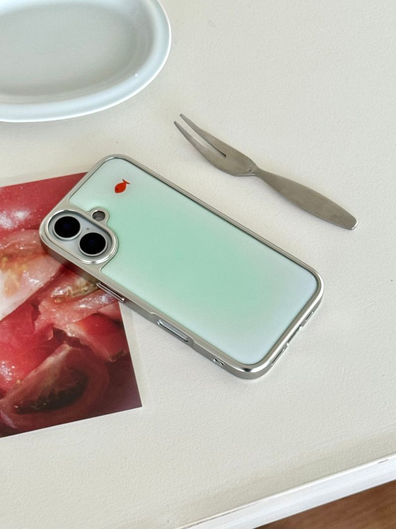 MINT GOLDFISH Silver Epoxy Case