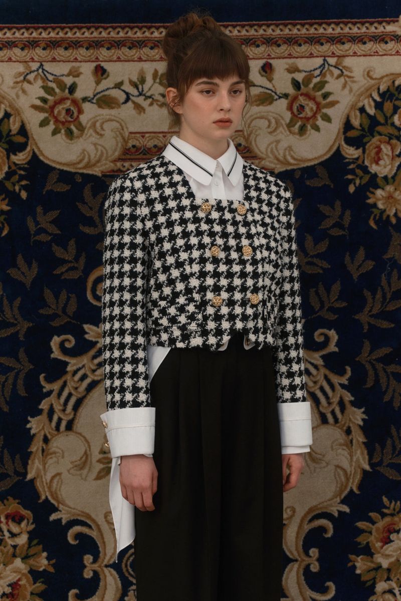 Square neck jacket