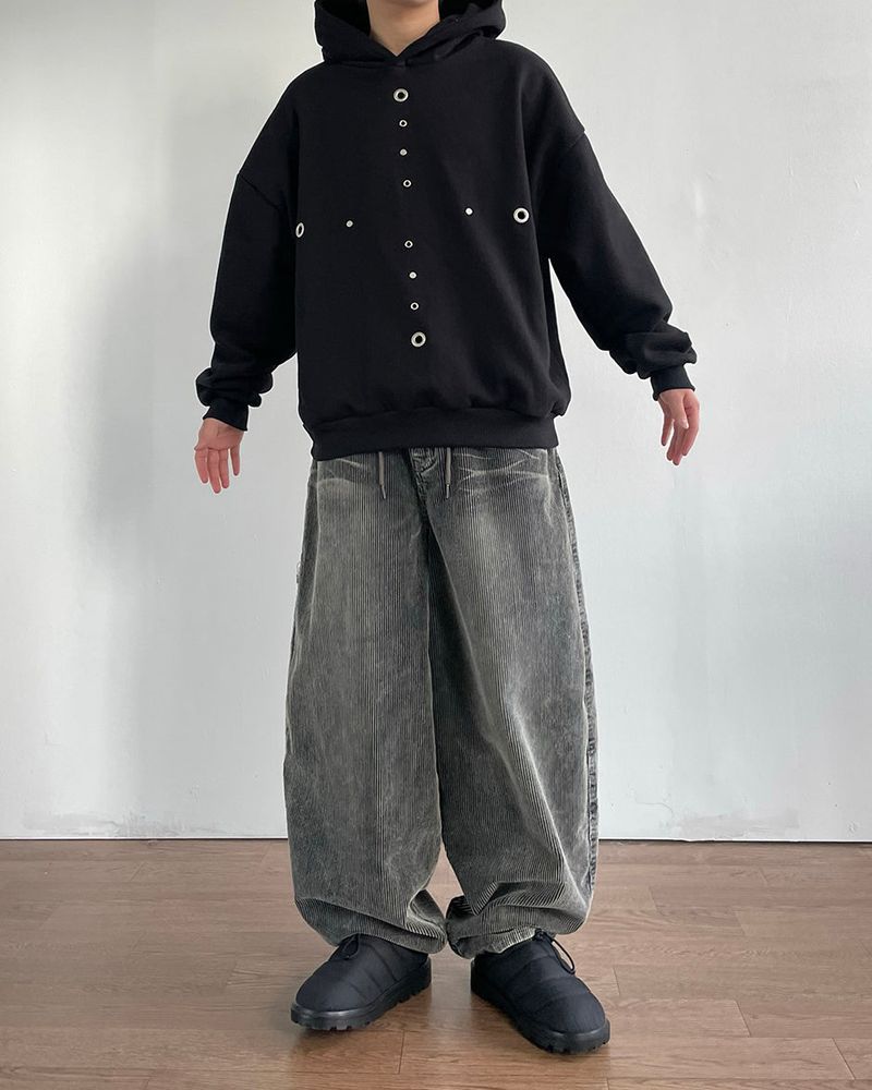 クロスアイレットナッピングパーカー