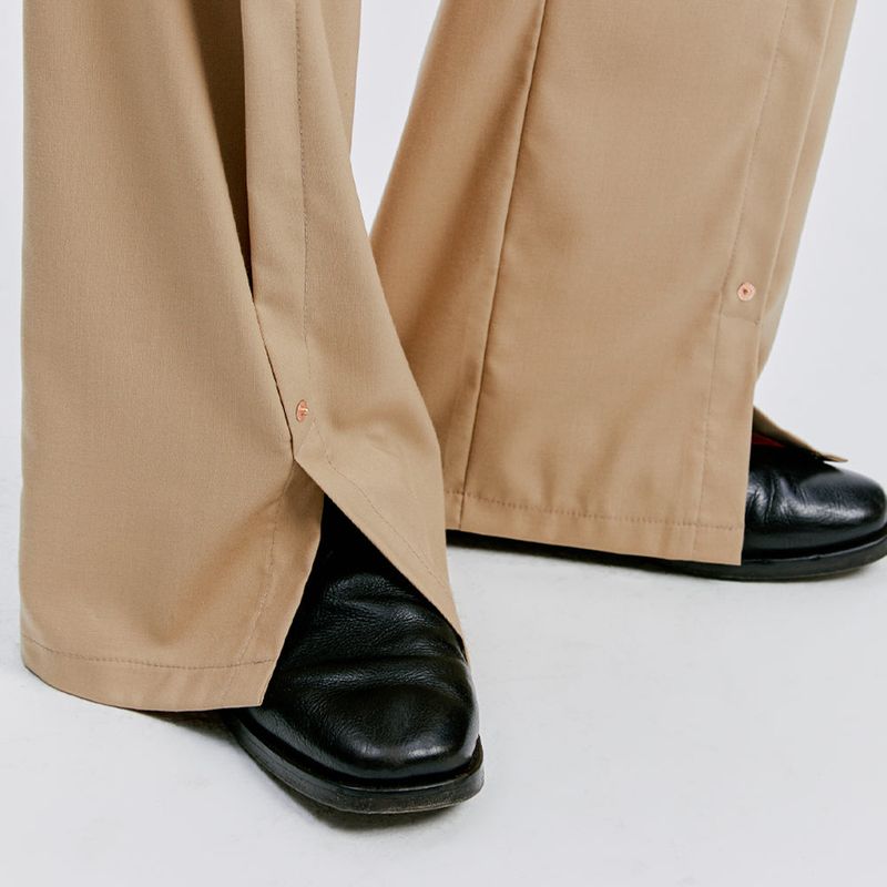 rivet wide flare banding slacks beige