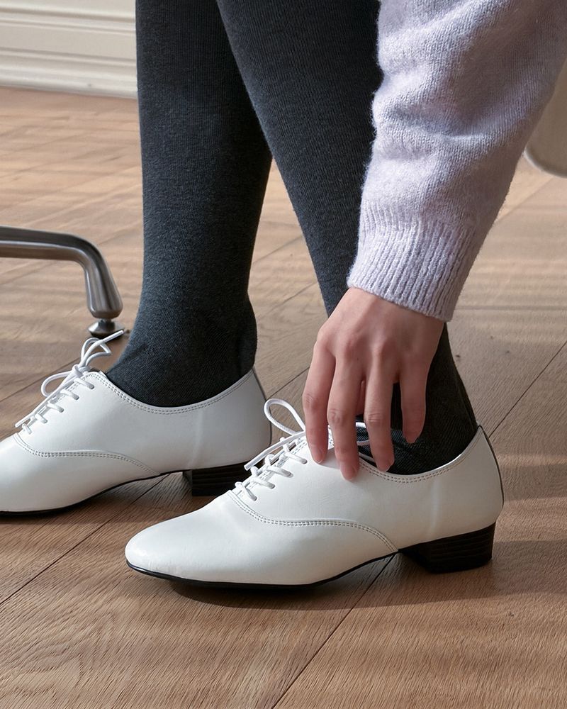 Tapdan Flat Loafers