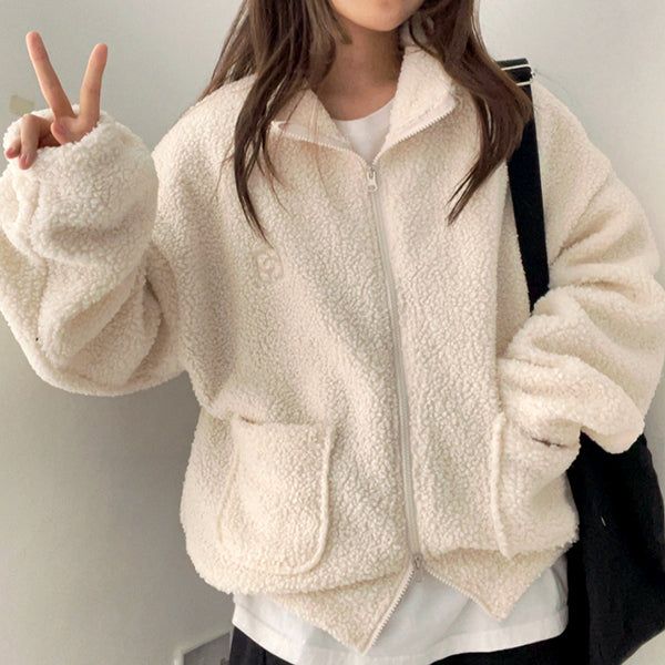 hijjoo（ハイチュー）の「Duji Embroidery High-Neck Wool Zip-Up（Jackets/Outerwear）」