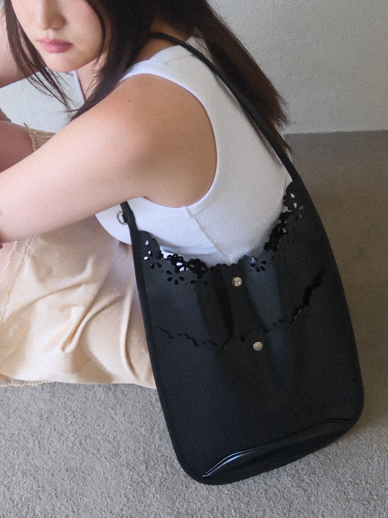 VIOLA Leather / BLACK