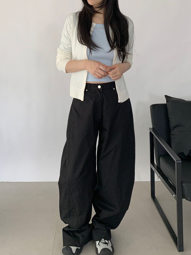 Nanore Round Neck Knit Cardigan