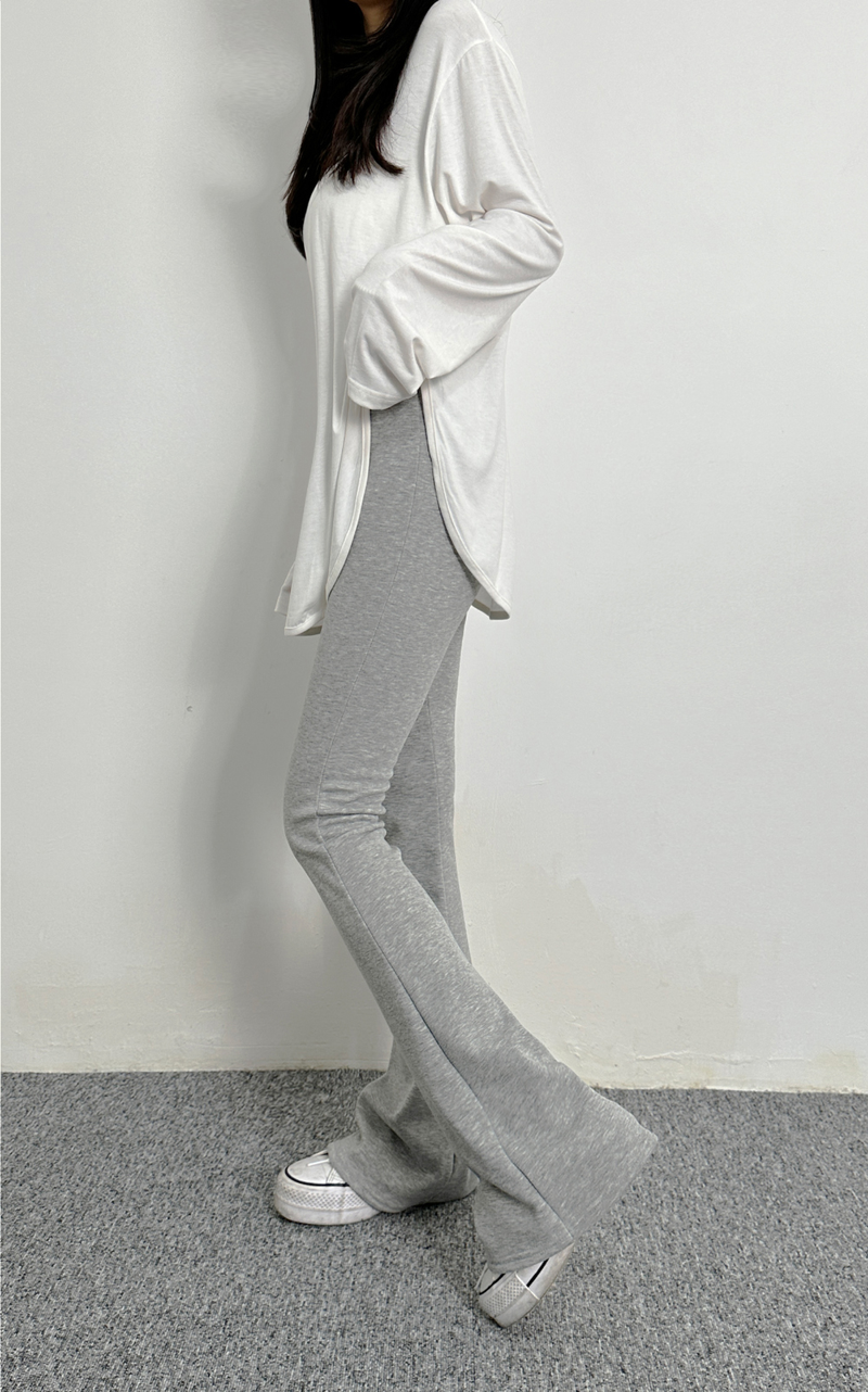 (BASIC ITEM♥/BEST VALUE♥) 3 COLORS STRETCH LIP U-NECK SLEEK LOOSE-FIT BASIC INNER LAYERED LONG-SLEEVE TEE