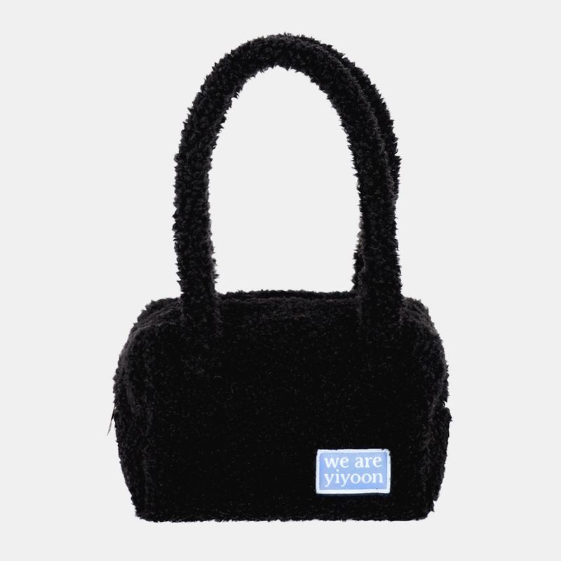 we are yiyoon（ウィアーイユン）の「Handy pouch (furry black)（Bags）」