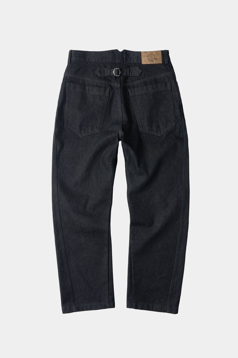 3D Fit Embossed Denim Pants (Black)