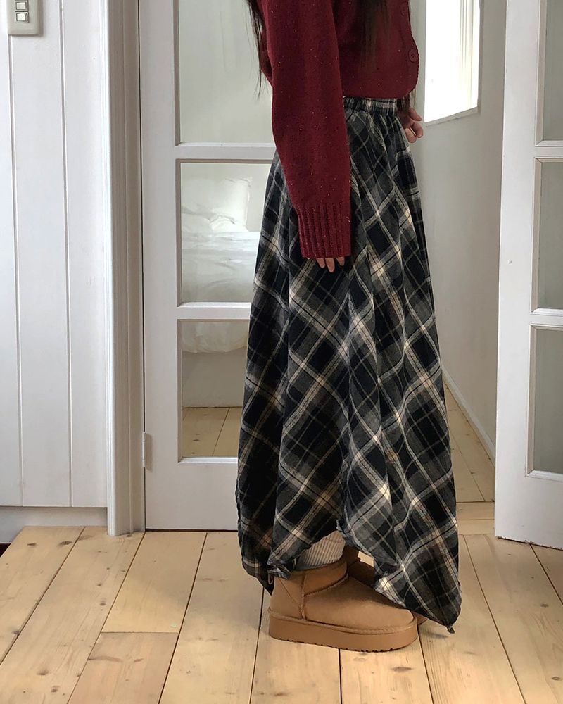 Looping Wool Asymmetric Long Check Layered Skirt