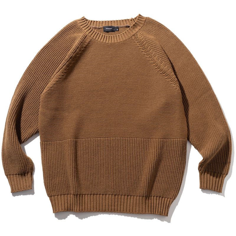HALF INCISION OVERSIZED KNIT