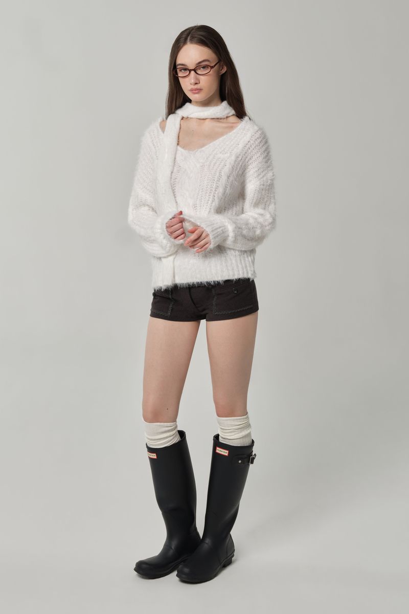 Three-button lace short, Charcoal