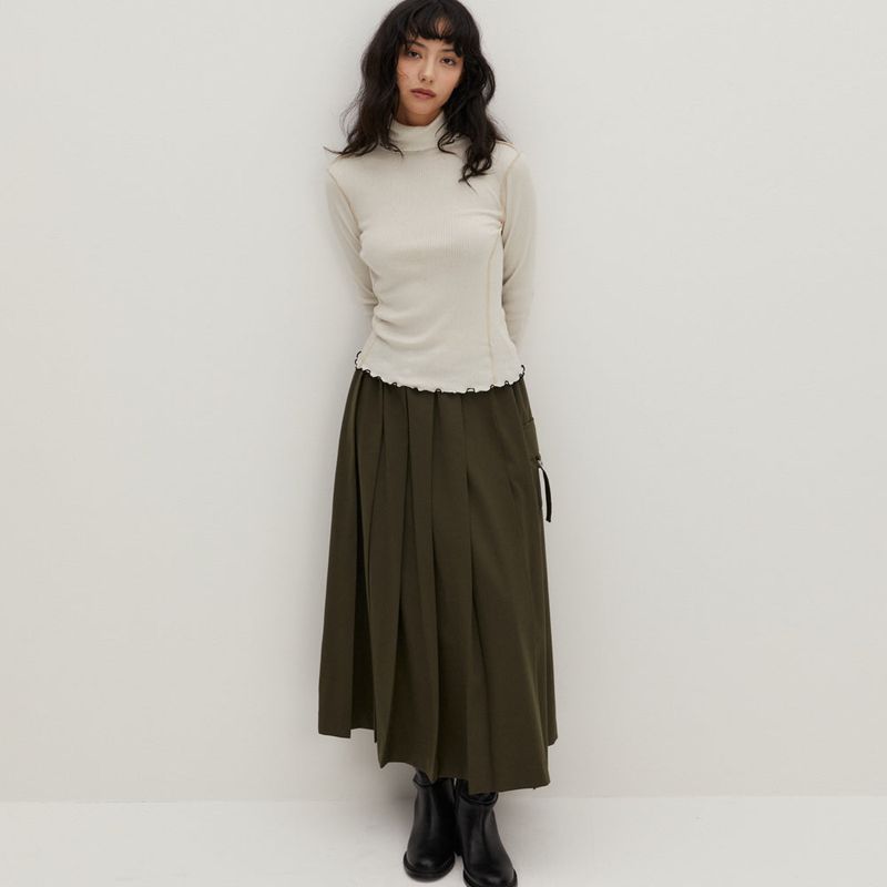 Contrast Interlock Turtle Neck T/Shirts Beige