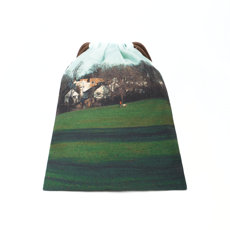 Printed London String Pouch [Village]