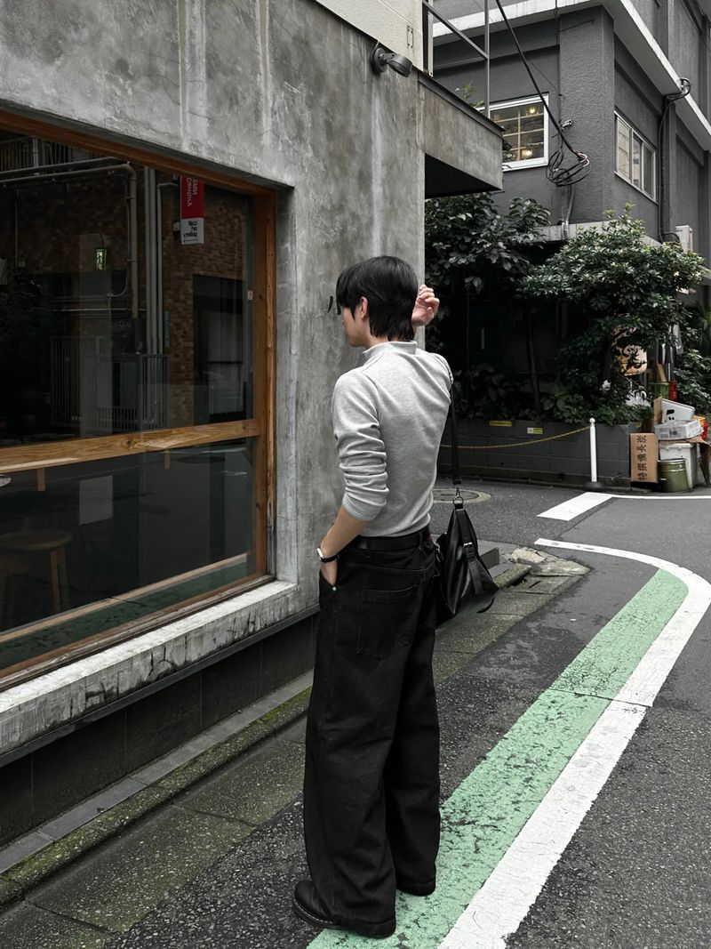 Daikan Shoulderline Muscle Half-Zip