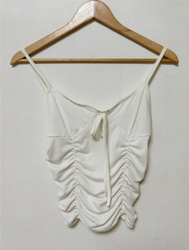 (INNER POINT ITEM♥/LOVELY) 2 COLORS ストリングボウプリーツレースディテールノースリーブタンク