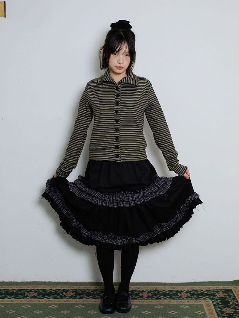 RUFFLE POINT SKIRT - BLACK