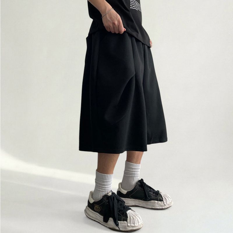 Loose Wave Tuck Pin Tuck Training Bermuda Pants