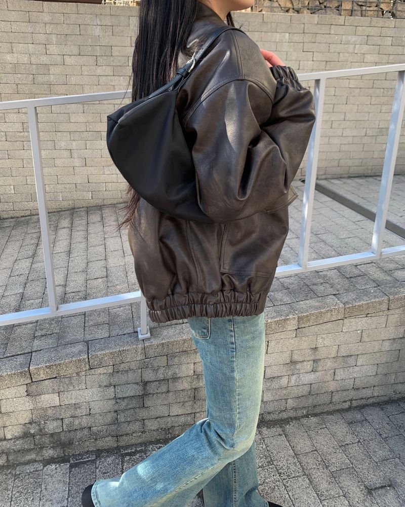セイントブーツカットパンツ