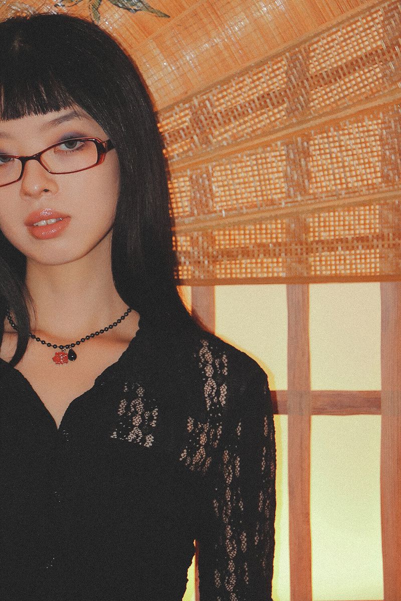 紅煙 Black rose choker