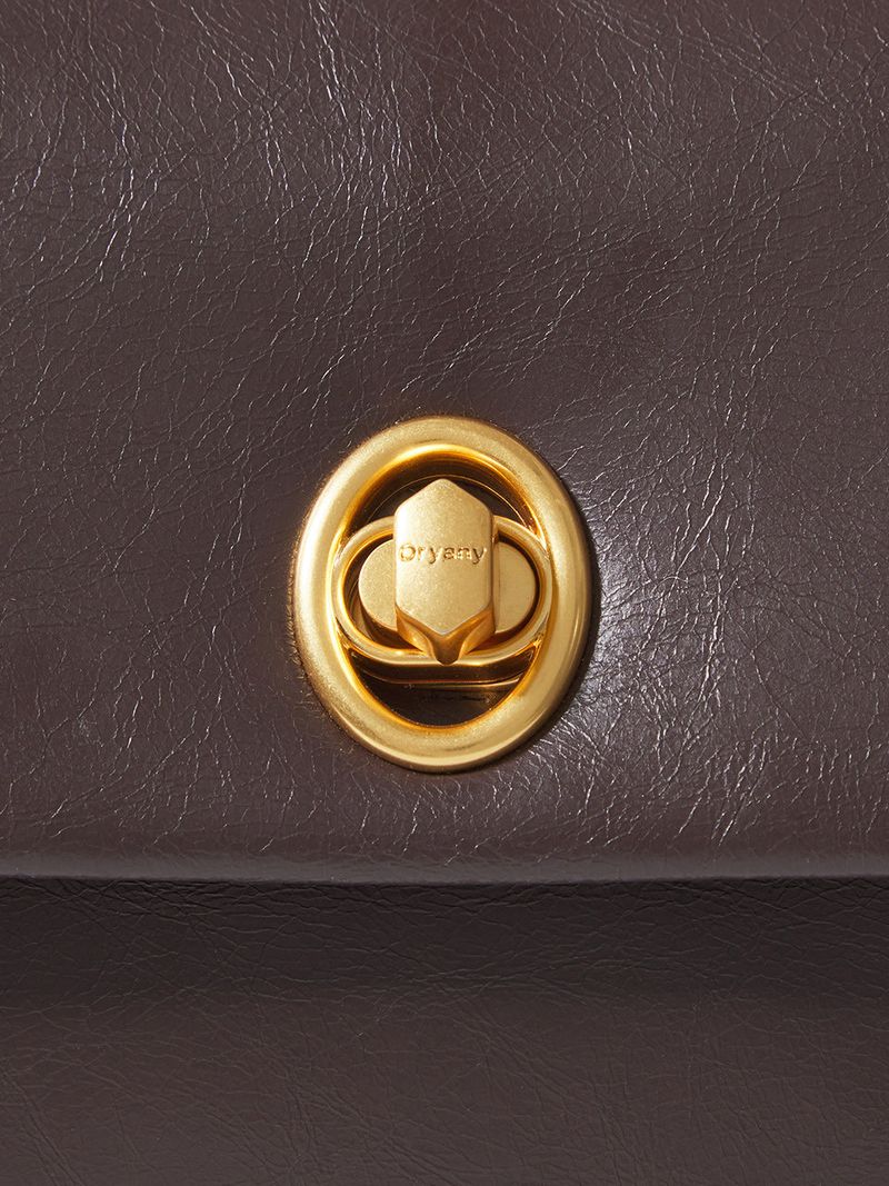 Egg Lock Shoulder
