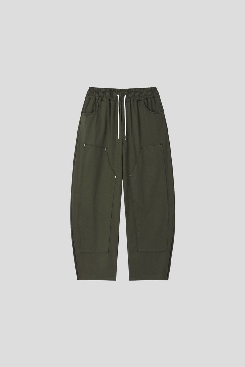 WET DOUBLE KNEE RIVET SWEAT PANTS