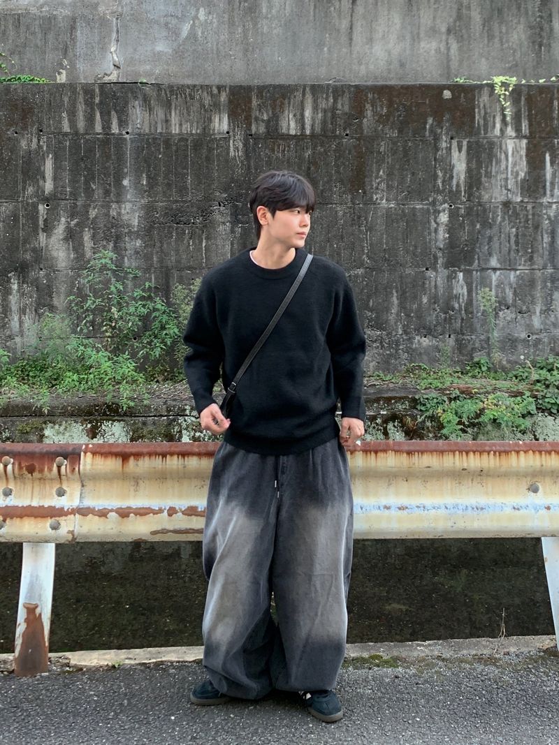 Side tuck big wide balloon denim