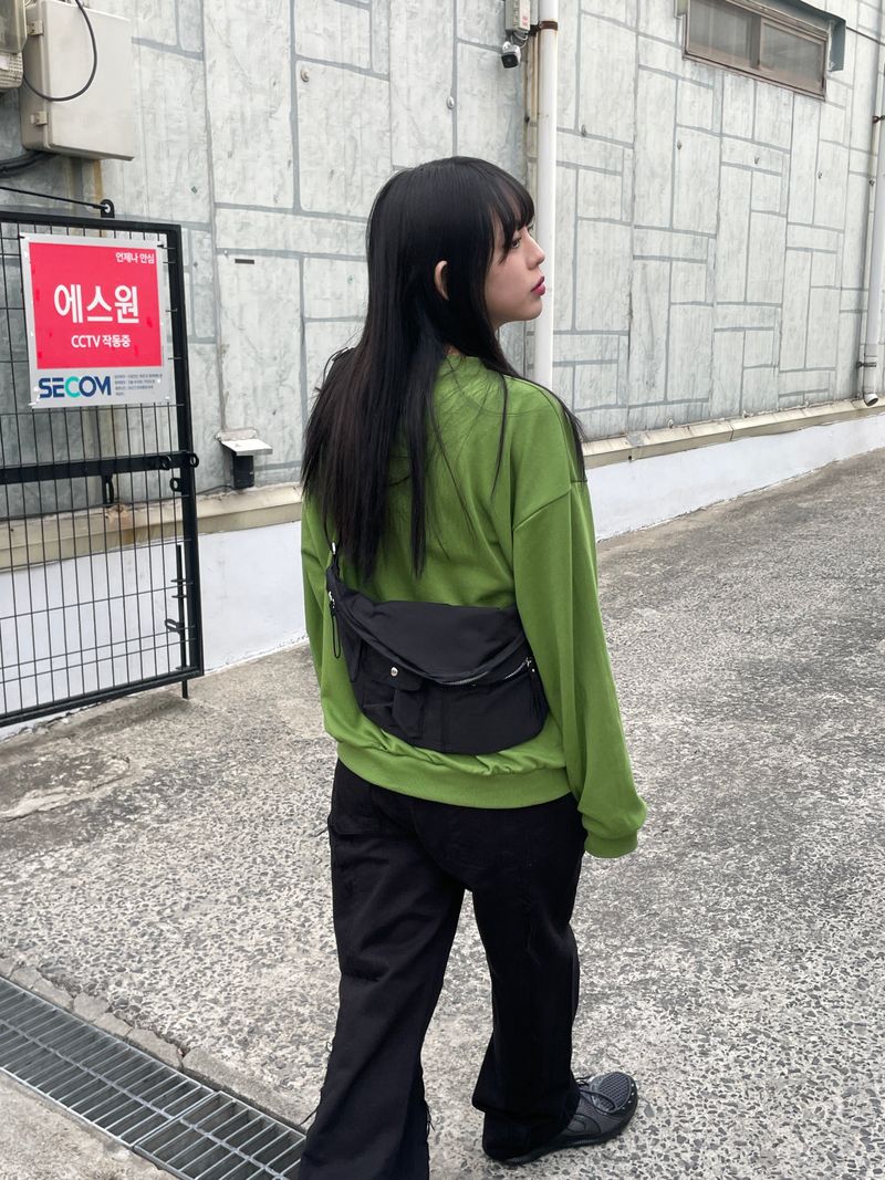 Zip pocket fanny bag 