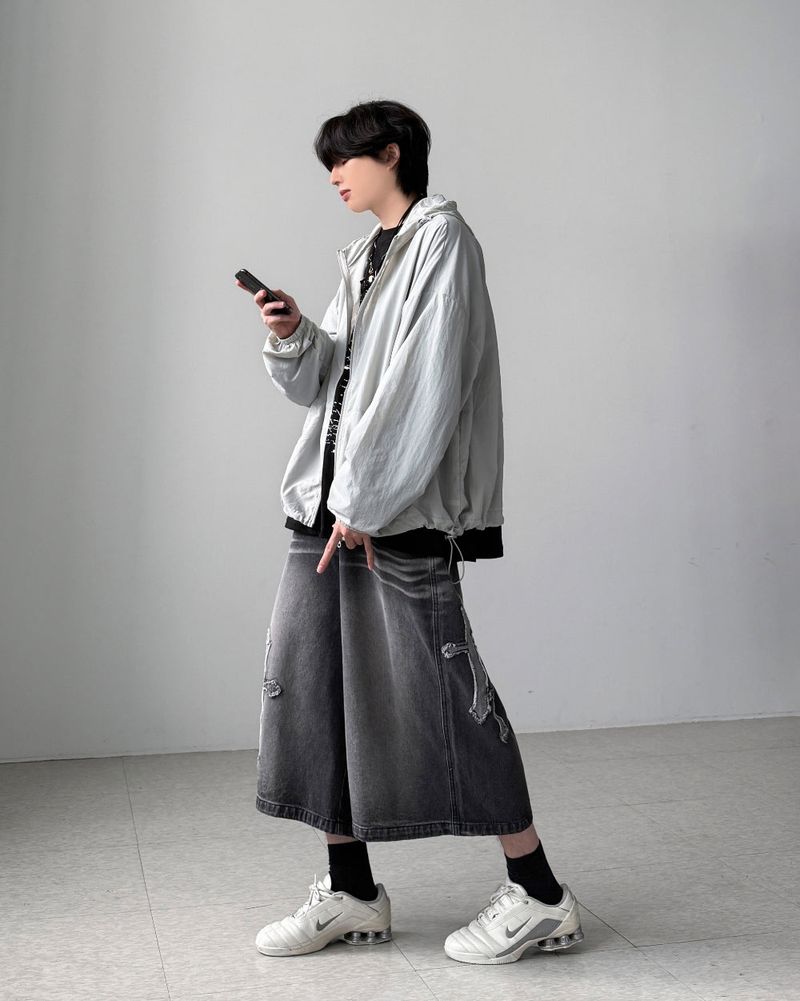 Hyke Black Bermuda Denim