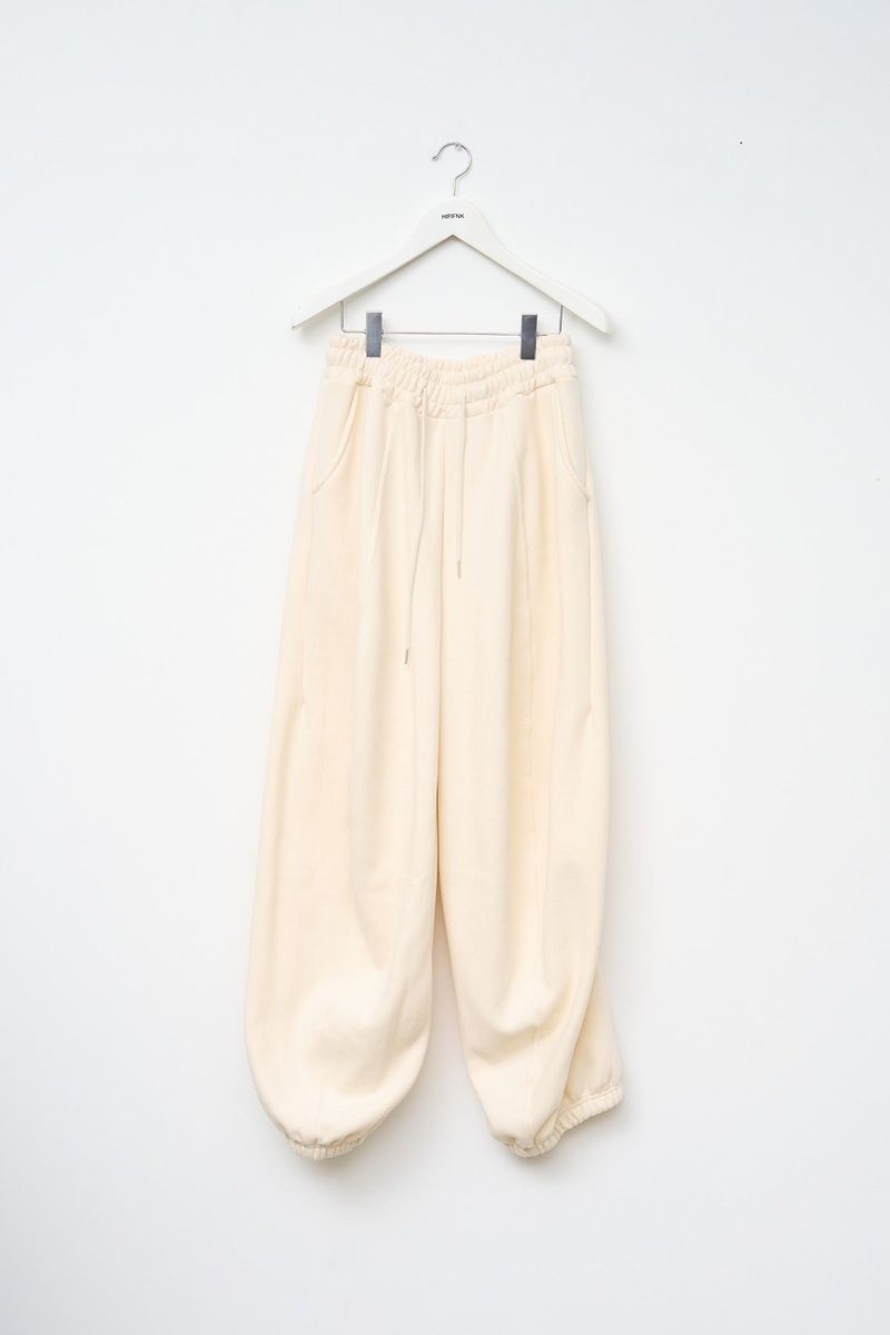 Bend Over Jogging Pants