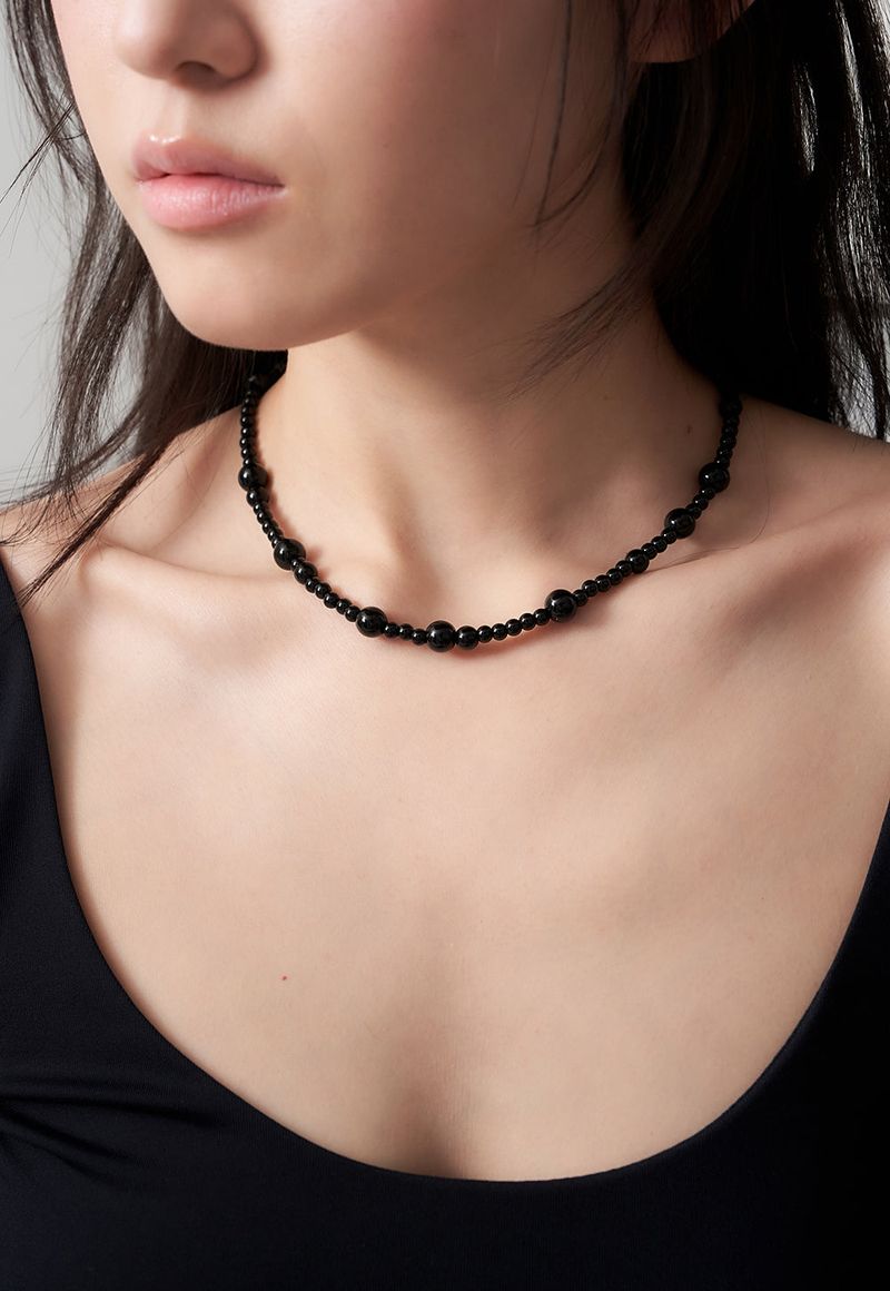 onyx mix necklace
