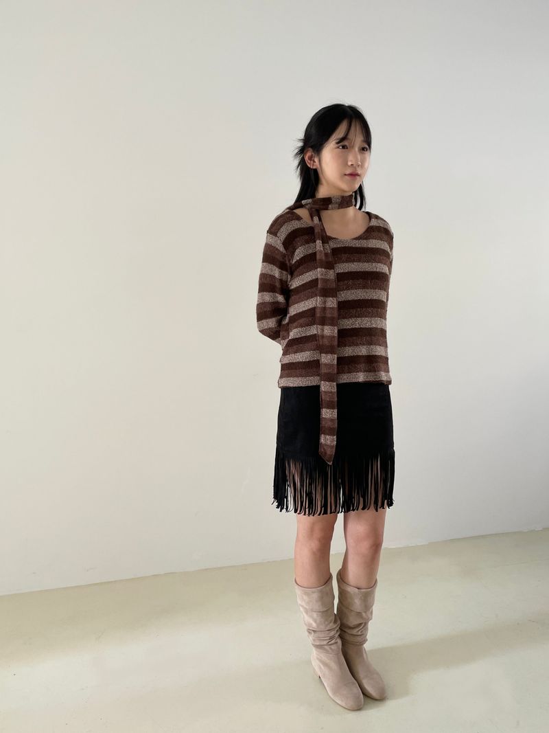 Western hippie suede skirt